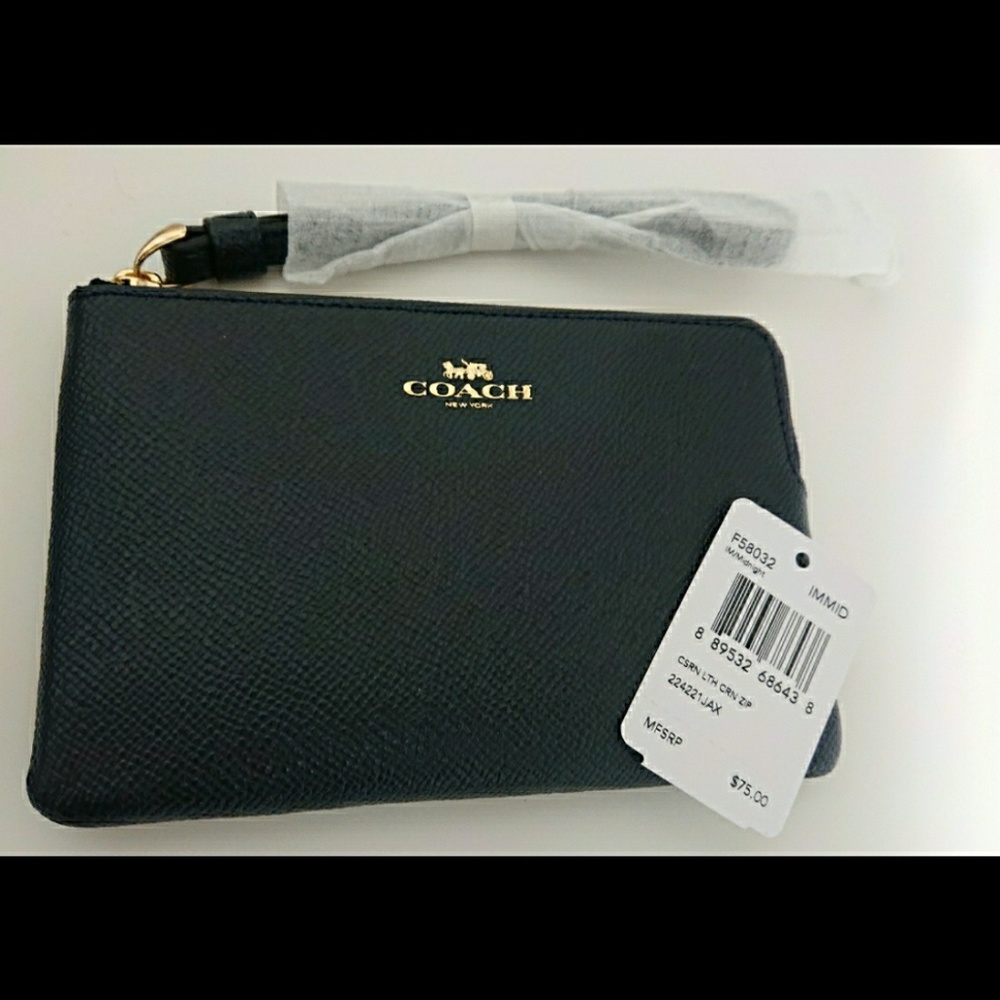 Coach f58032 nwt black blue midnight wristlet